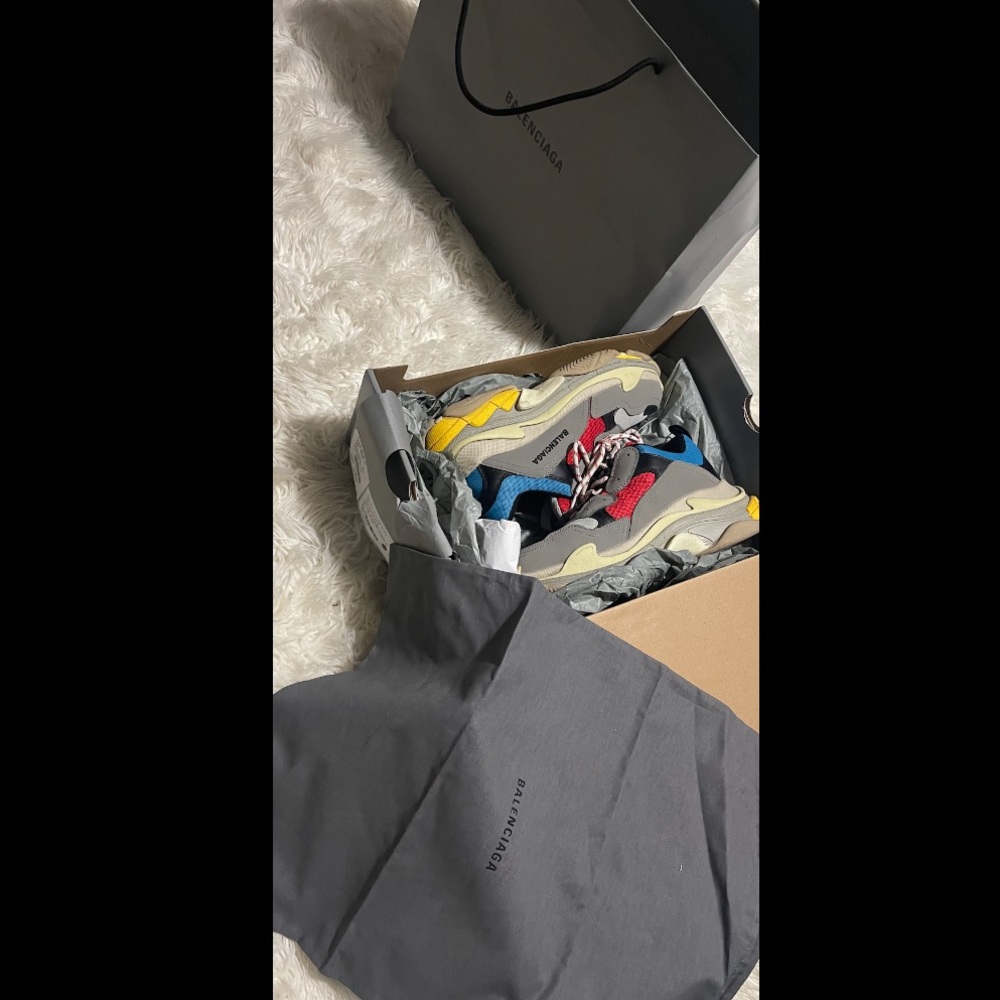 Nice sneakers